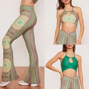 WOLVEN yoga set - sustainable fashion